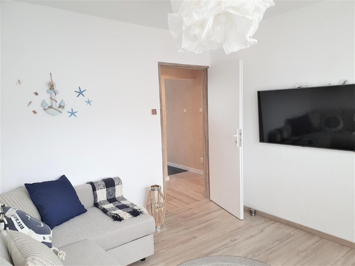 Wera - Klimatyczny Apartament 300 M Od Plazy Brzezno - Azw Danzica Esterno foto